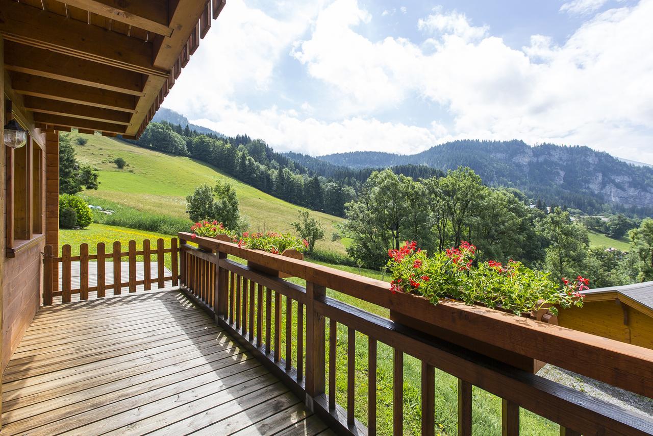 Les Chalets Du Danay Saint-Jean-de-Sixt Luaran gambar