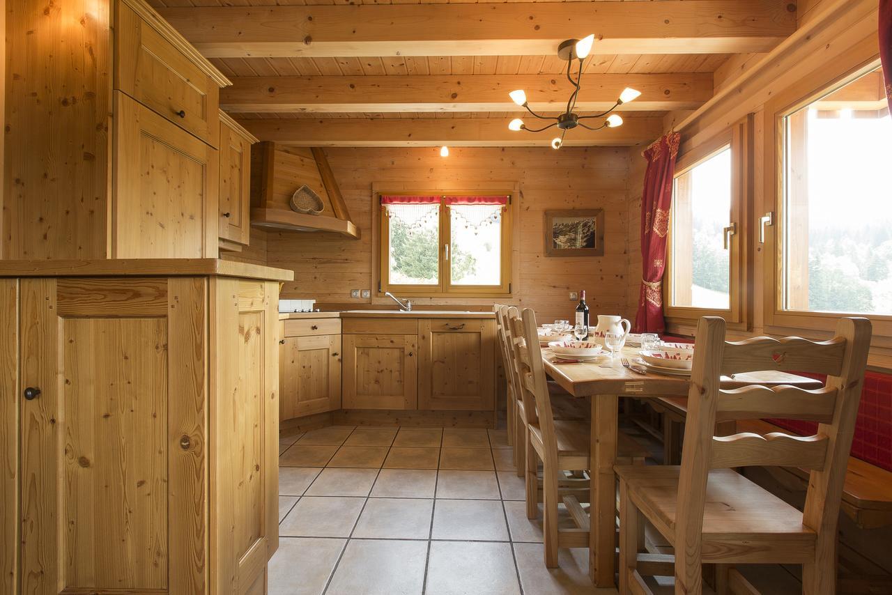 Les Chalets Du Danay Saint-Jean-de-Sixt Luaran gambar